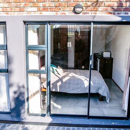Peaceful 1-Bedroom Flatlet, 10 Min From The Beach 开普敦 外观 照片