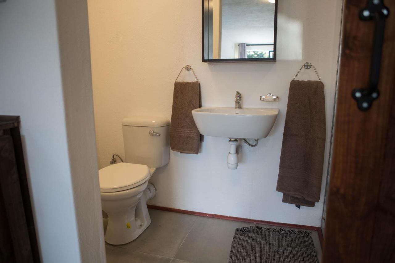 Peaceful 1-Bedroom Flatlet, 10 Min From The Beach 开普敦 外观 照片