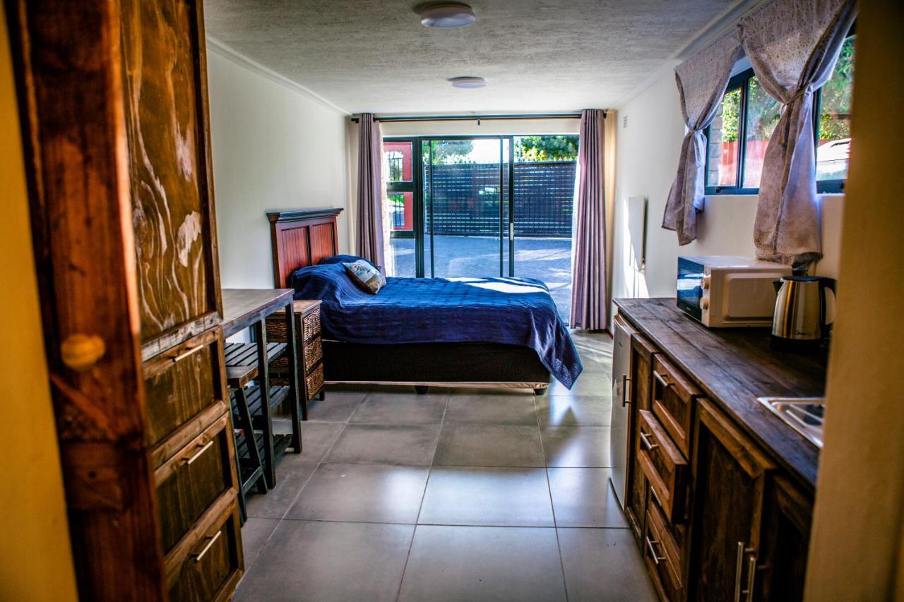 Peaceful 1-Bedroom Flatlet, 10 Min From The Beach 开普敦 外观 照片